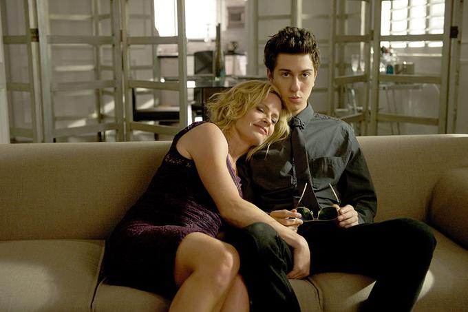 Elisabeth Shue in Nat Wolff v Porednicah | Foto: IMDb