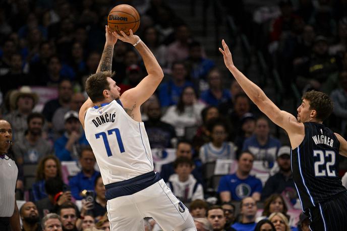 Luka Dončić | Luka Dončić je dosegel 44 točk. | Foto Reuters