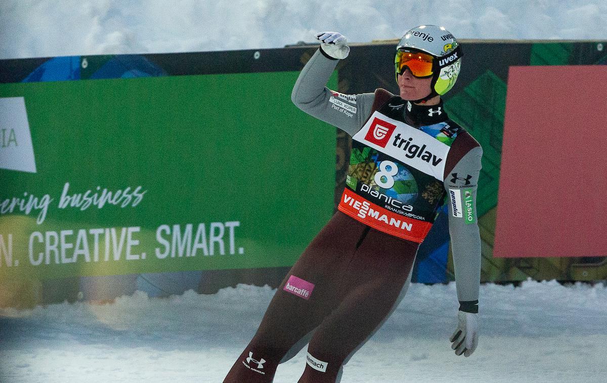 Domen Prevc | Domen Prevc si je s poletoma na treningu prislužil mesto v ekipi za kvalifikacije. | Foto Vid Ponikvar/Sportida