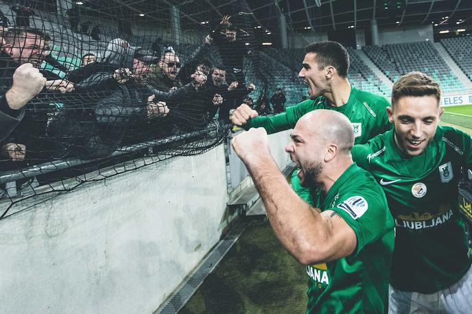 NK Olimpija : NK Maribor | Prvi zadetek v dresu Olimpije je dosegel tudi Hrvat Marin Pilj. | Foto Vid Ponikvar/Sportida