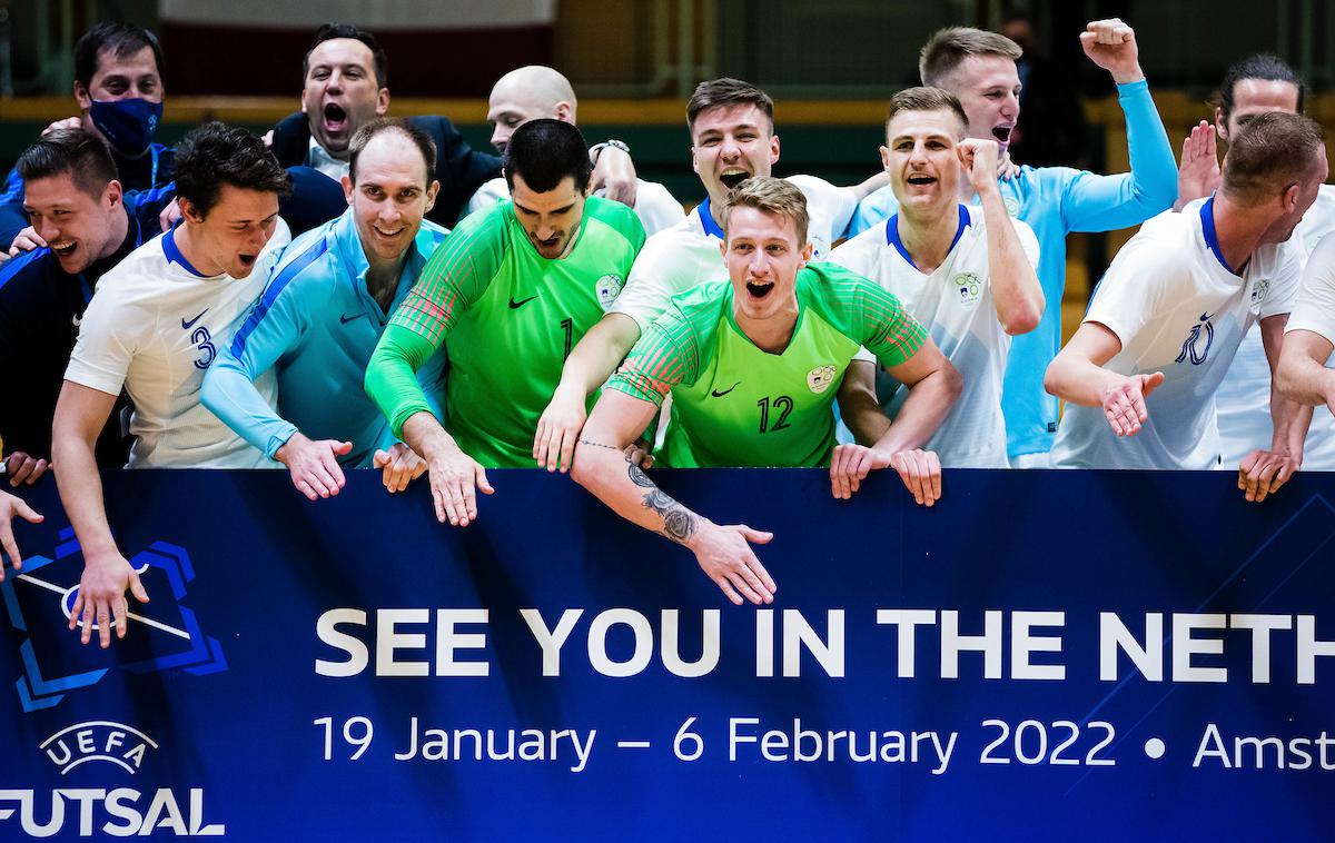 futsal, Slovenija : Latvija, 12. april 2021 | Veselje slovenskih reprezentantov v futsalu, ko so si lani po zmagi v kvalifikacijah nad Latvijo zagotovili nastop na EP. | Foto Grega Valančič/Sportida