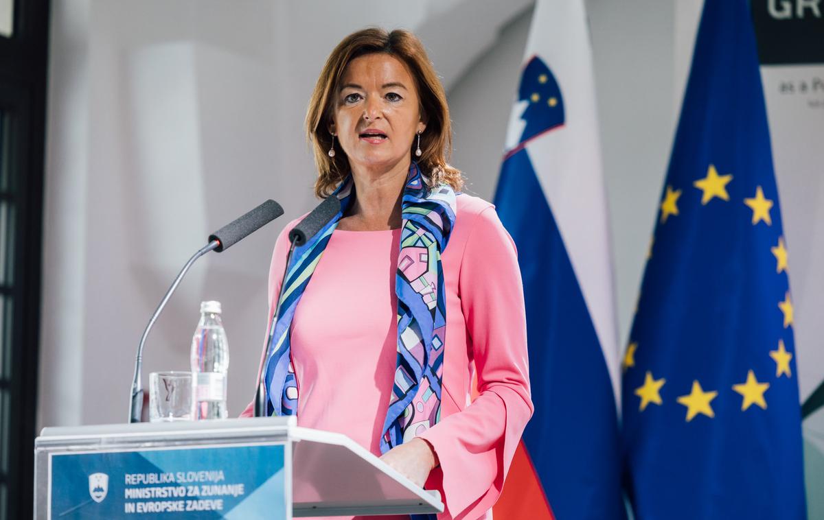 Tanja Fajon | "Mnoge afriške države se spopadajo z res hudimi posledicami podnebnih sprememb, čeprav same zelo malo prispevajo h globalnim izpustom," je dejala ministrica Tanja Fajon. | Foto MFEA Slovenia/X