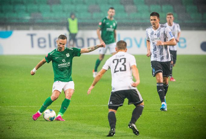 Olimpija in Mura sta se v derbiju kroga razšli z remijem 1:1. | Foto: Urban Meglič/Sportida