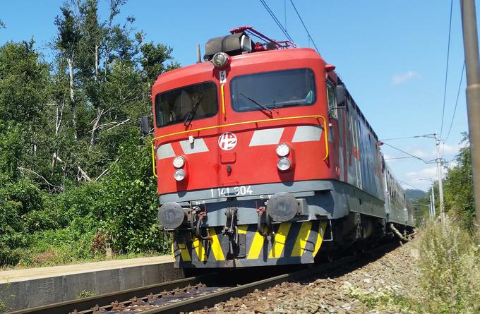 Cena spletnih vozovnic je enaka ceni vozovnic v klasični prodaji, prav tako so prek spleta upravičencem na voljo vsi veljavni komercialni popusti.  | Foto: Srdjan Cvjetović