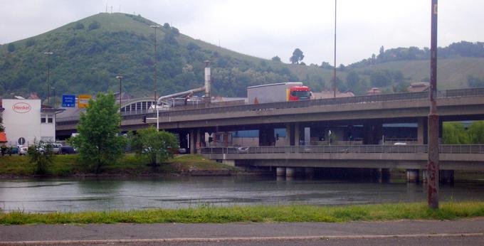 hitra cesta skozi Maribor | Foto: STA ,