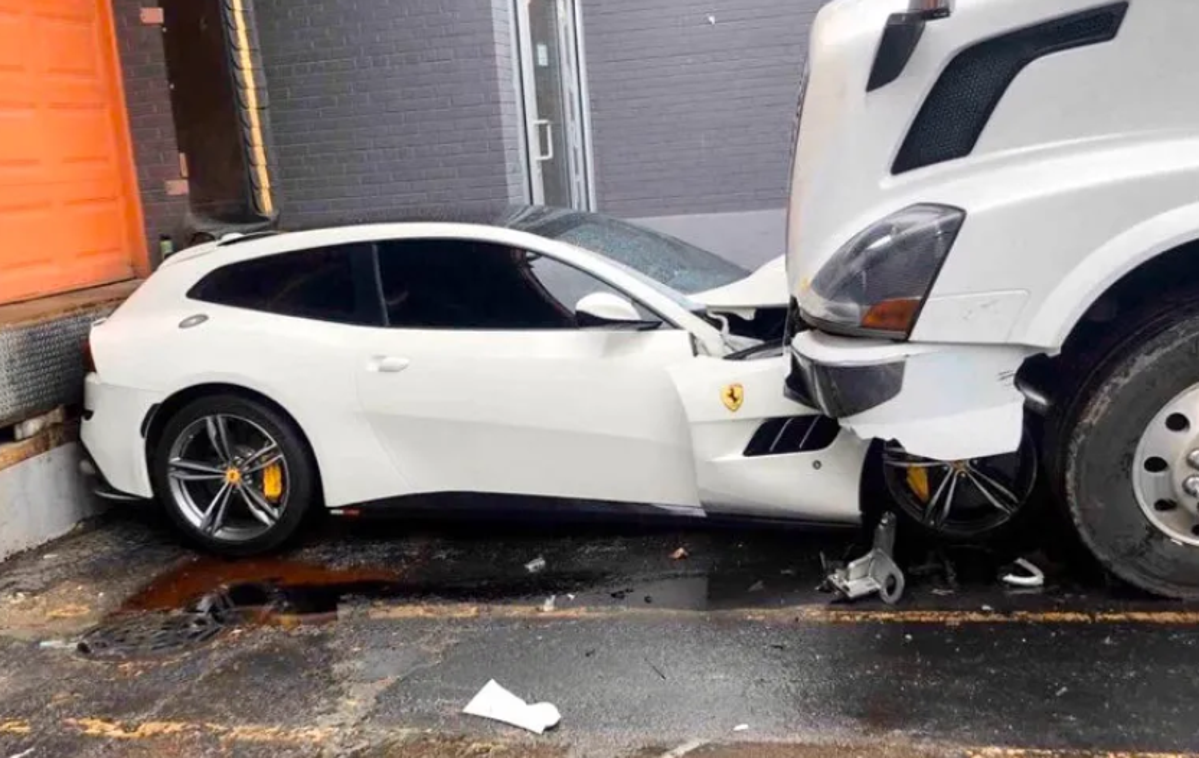 ferrari GTC4lusso