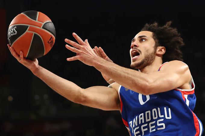 Shane Larkin ostaja v Turčiji. | Foto: Reuters