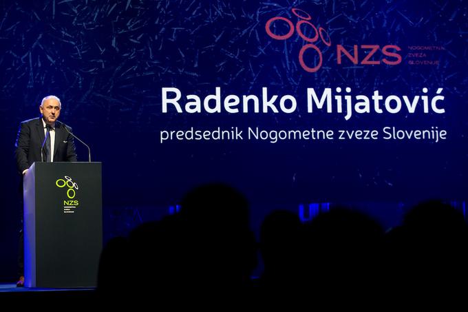 Čim več zadetkov, točk in poslovnih zmag želi slovenskemu nogometu predsednik NZS Radenko Mijatović. V letu 2019 bo posebne pozornosti deležna zlasti članska reprezentanca v kvalifikacijah za Euro 2020. | Foto: Vid Ponikvar