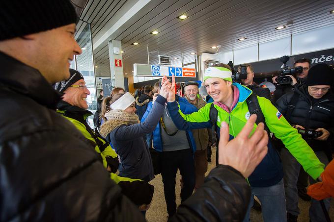 Koširja so, tako kot vedno, ob prihodu čakali njegovi najbolj zvesti navijači. | Foto: Žiga Zupan/Sportida