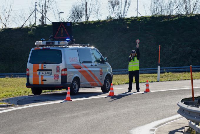 "Na računu, ki ga prejme storilec prekrška, je navedeno, od kdaj velja zaračunana vinjeta. Če je bil cestninski prekršek storjen na primer 2. aprila, je potem tedenska vinjeta zaračunana za sedem dni, od 2. do 8. aprila," so pojasnili pri DARS. | Foto: DARS