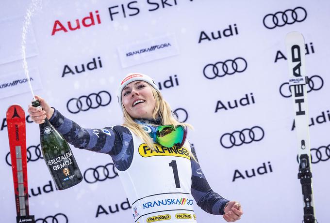 Mikaela Shiffrin 2/2 Zlata lisica 2023 | Foto: Vid Ponikvar