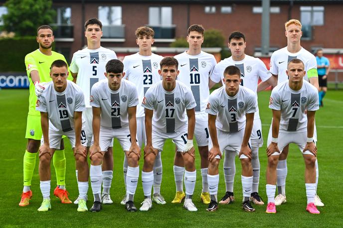 Slovenija Srbija kadeti U-17 Euro | Slovenski kadeti so v uvodnem nastopu na evropskem prvenstvu navdušili. | Foto Uefa