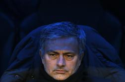 Je Jose Mourinho res pred vrati Manchester Uniteda?