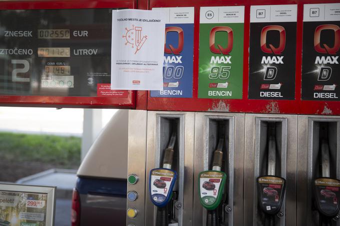 V veljavo je stopil pogoj PCT pri točenju goriva. Petrol. Bencin. Bencinski servis Covid | Foto: Bojan Puhek