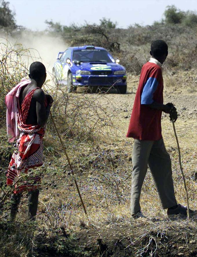 Reli je tudi v obdobju modernih dirkalnikov WRC dolgo držal svojo tradicijo več tisoč kilometrov dolge dirke. | Foto: Reuters