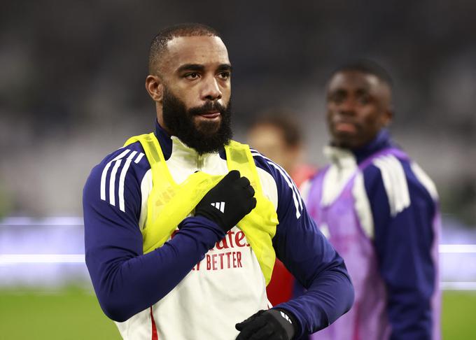 Alexandre Lacazette je zadel v polno proti Montpellierju. | Foto: Reuters