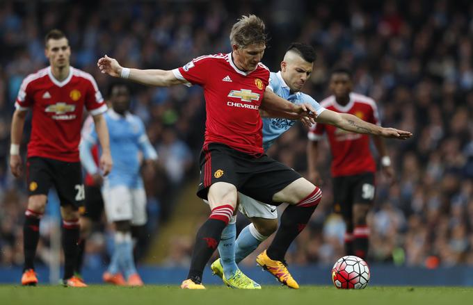 Bastian Schweinsteiger je na izhodnih vratih Manchester Uniteda. | Foto: Reuters