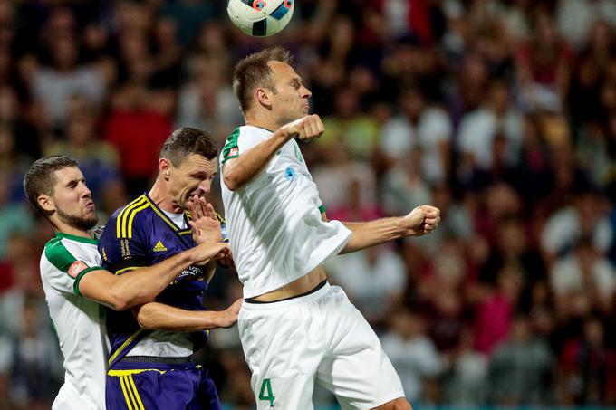 Mladi reprezentant verjame, da lahko zmaji še ujamejo vodilni Maribor. Z njim se bodo prihodnji mesec pomerili tudi v polfinalu pokala Slovenije. | Foto: Matic Klanšek Velej/Sportida