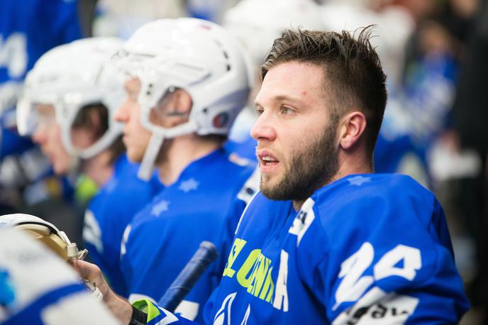 slovenska hokejska reprezentanca Slovenija Belorusija Bled Rok Tičar | Rok Tičar je v zadnjih dneh reprezentanci pomagal na turnirju na Bledu, konec tedna ga čakajo pomembne tekme nemškega prvenstva. | Foto Peter Podobnik/Sportida