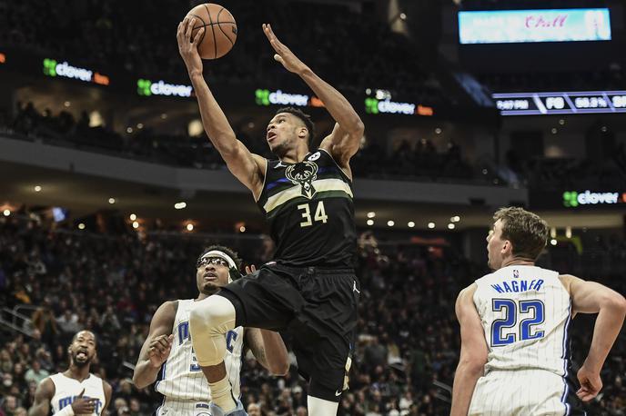 Giannis Antetokounmpo | Charlotte Hornets so v zadnjem času v izjemni formi. Dobili so zadnjih pet tekem v ligi NBA. | Foto Reuters