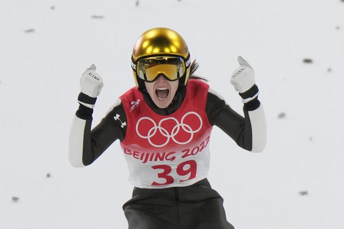 Urša Bogataj | Urša Bogataj je olimpijska prvakinja. | Foto Guliverimage