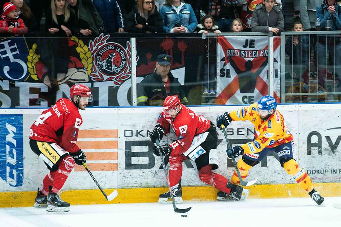 HDD Jesenice Asiago 4. tekma finala Alpske lige | Jeseničani niso izkoristili zaključnega ploščka za prvaka Alpske lige. Ta bo znan v torek v Asiagu. | Foto Peter Podobnik/Sportida