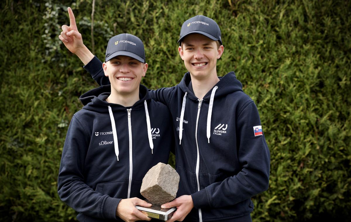 Jakob Omrzel, Erazem Valjavec in Nace Korošec | Erazem Valjavec (levo) odhaja v Belgijo, Jakob Omrzel v Bahrain. | Foto Ana Kovač