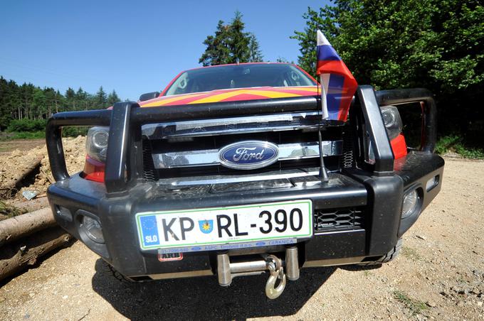 Vitel lahko pomaga pri najtežjem terenu, cevasta zaščita pa tudi izboljšuje možnost ugodnih vstopnih kotov. | Foto: Gregor Pavšič