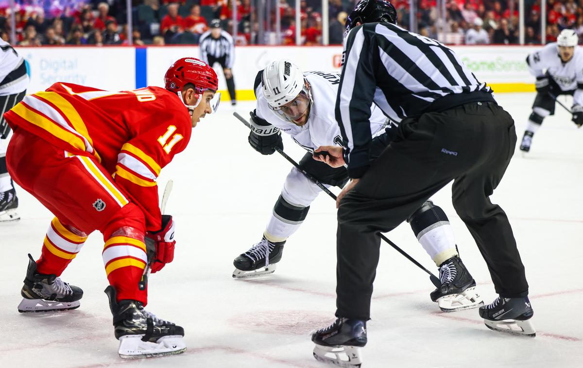 Anže Kopitar vs. Calgary Flames | Anže Kopitar in Kralji so se v tej sezoni s Calgaryjem že pomerili, lanskega novembra so na gostovanju v Kanadi izgubili z 1:3. | Foto Guliverimage