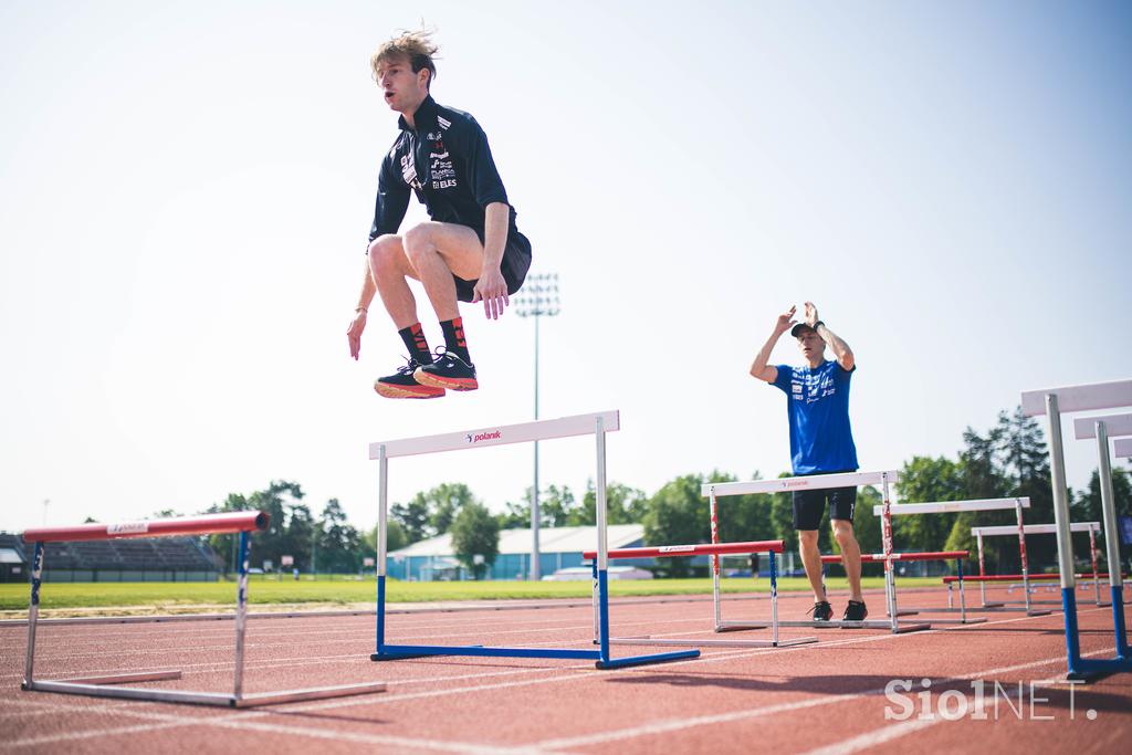 trening Kranj smučarski skakalci Žiga Jelar