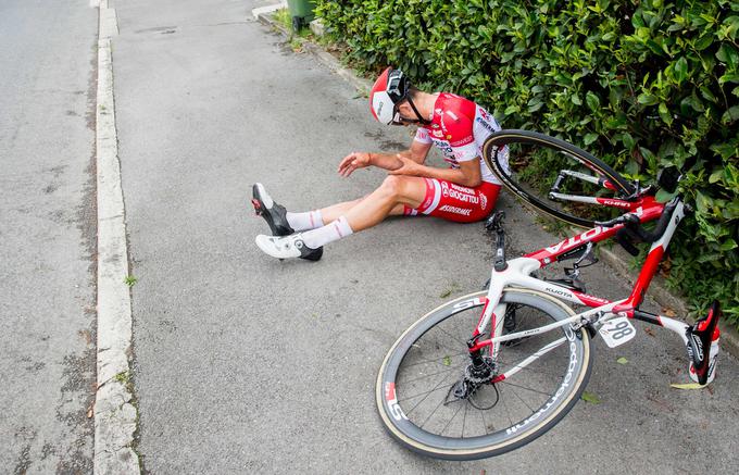 Motoristi morajo paziti na kolesarje in nase, poudarja Galof. | Foto: 