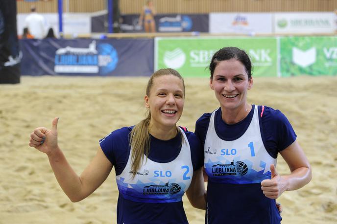 Nina Lovšin Ana Skarlovnik | Nina Lovšin in Ana Skarlovnik | Foto FIVB