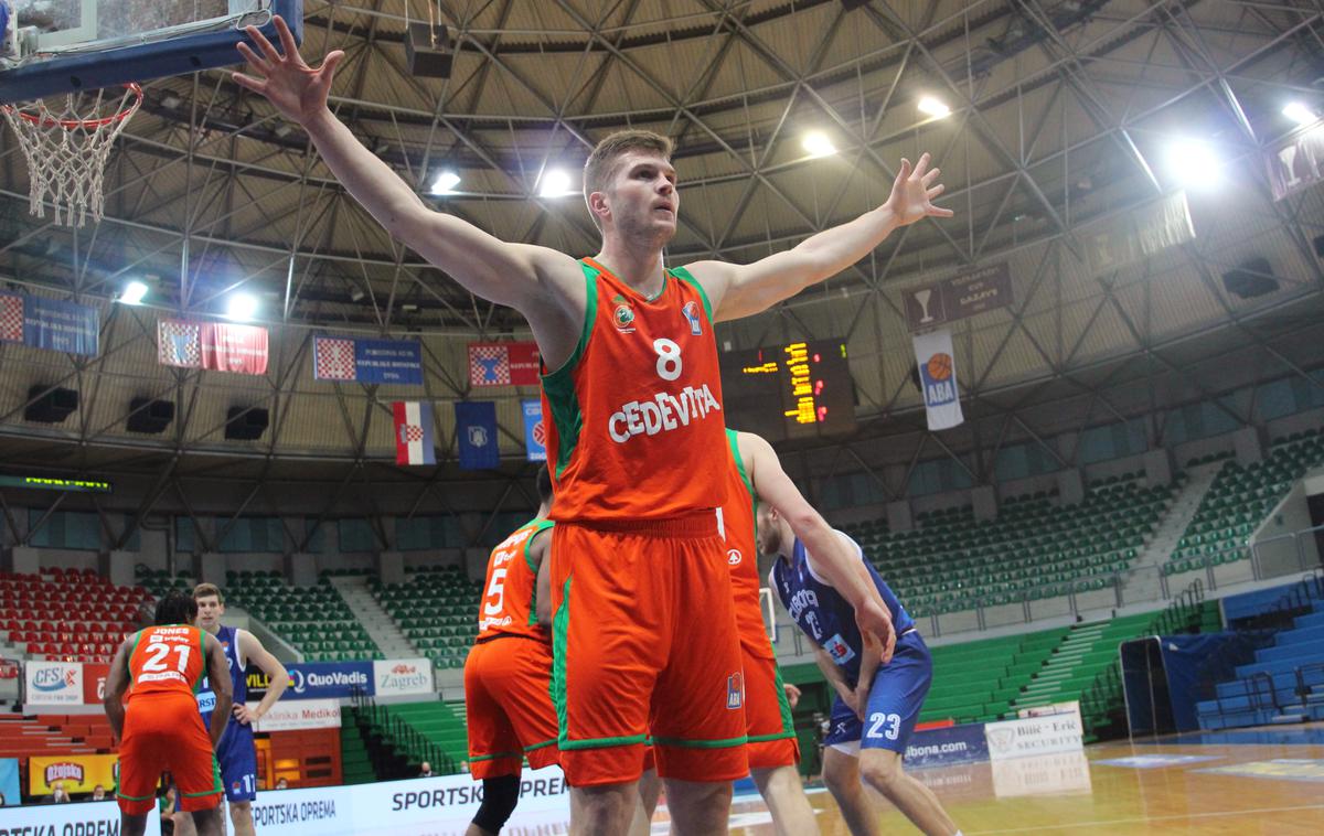 Cibona - Cedevita Olimpija | Olimpija je priznala premoč Ciboni in si moćno otežila uvrstitev v končnico. | Foto Cibona/Željko Bakšaj