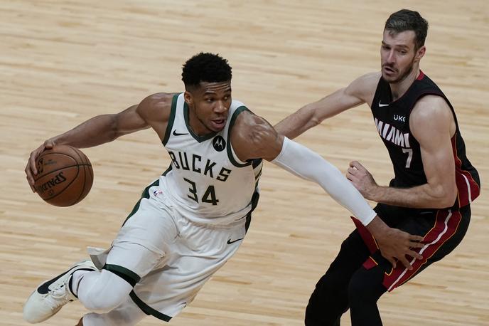 Goran Dragić | Milwaukee si je priigral kar tri zaključne žoge za napredovanje. | Foto Gulliver/Getty Images