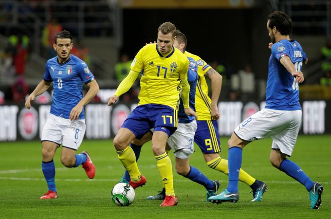 Viktor Claesson se je v Rusiji že izkazal v klubskem dresu, zdaj se želi še v reprezentančnem. | Foto: Reuters