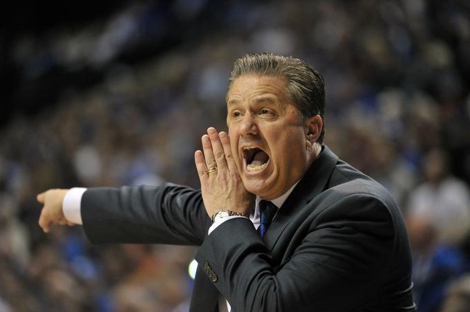 Trener Kentuckyja John Calipari zasluži več kot šest milijonov na leto. | Foto: Reuters