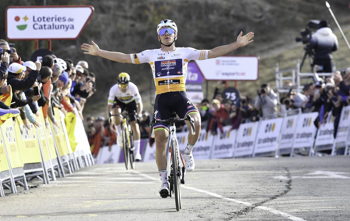 Remco Evenepoel, Katalonija | Remco Evenepoel je v tretji etapi Dirke po Kataloniji vendarle premagal Primoža Rogliča. | Foto Guliverimage