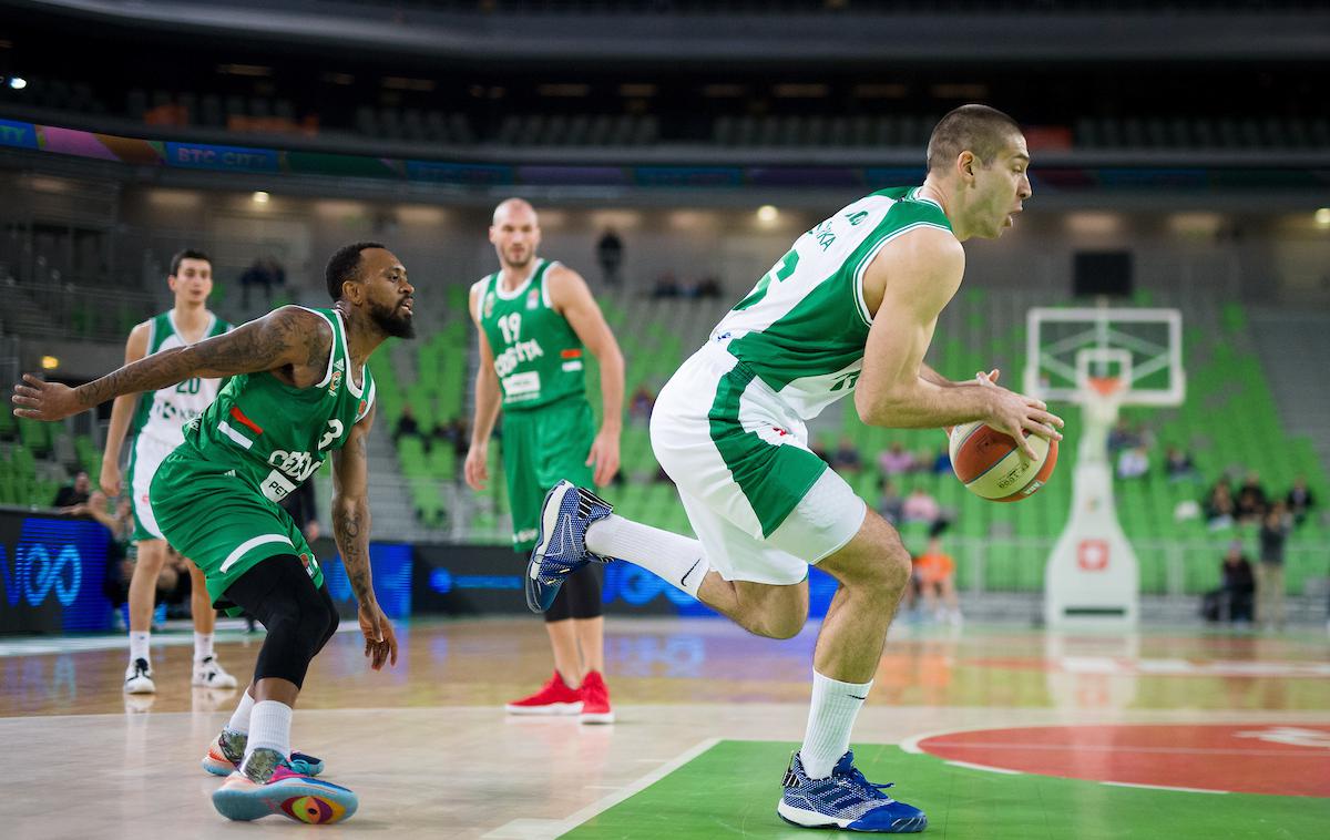 Cedevita Olimpija : Krka | Krka bo v soboto reševala kožo pred izpadom, Olimpija pa lovila zadnjo vozovnico za polfinale. | Foto Saša Pahič Szabo/Sportida