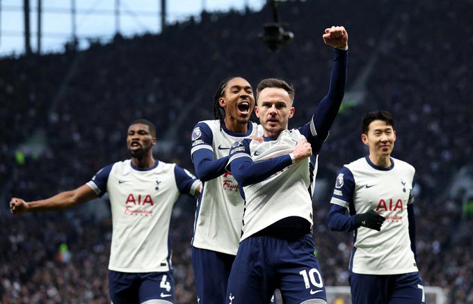 James Maddison je popeljal Tottenham do zmage nad rdečimi vragi. | Foto: Reuters