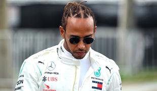 Lewis Hamilton vsem v samoizolaciji pošilja pomembno sporočilo #video