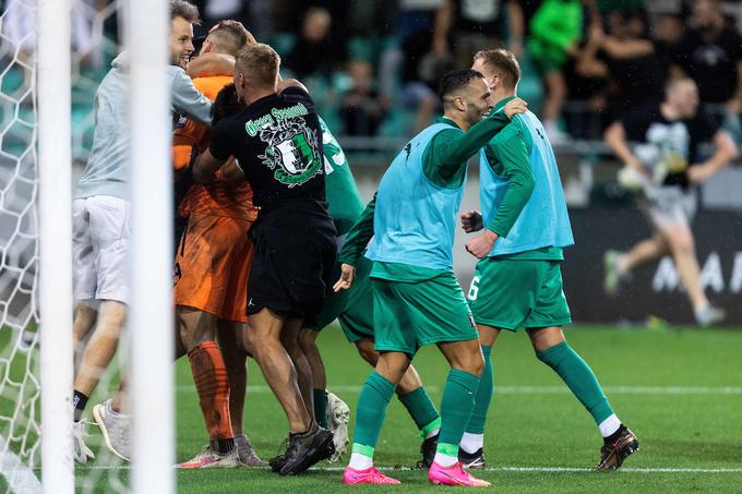 Zgolj nastop v skupinskem delu konferenčne lige prinaša bogato nagrado, slabe tri milijone evrov. | Foto: Vid Ponikvar/Sportida