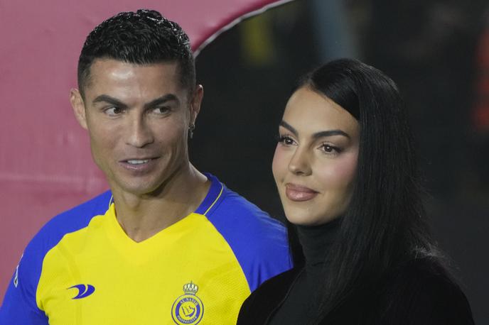 Cristiano Ronaldo in Georgina Rodriguez | Cristiano Ronaldo in Georgina Rodriguez sta v zvezi od leta 2017. Skupaj imata pet otrok. | Foto Guliverimage