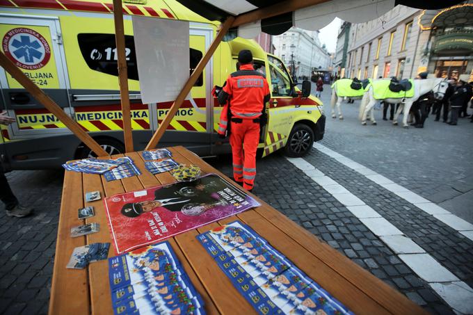 V zadnjih letih je bilo več akcij na temo preprečevanja uporabe pirotehničnih izdelkov in ozaveščanja o njeni nevarnosti. | Foto: STA ,