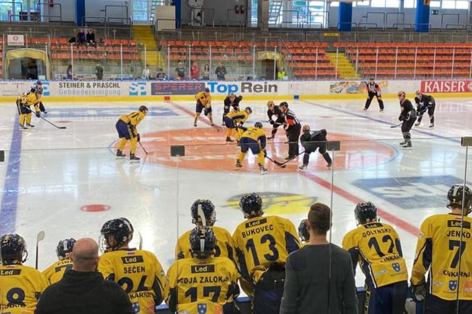 HK RST-Pellet Celje | Celjski hokejisti so v soboto odigrali prvo pripravljalno srečanje in proti alpskemu tekmecu iz Linza tesno izgubili. | Foto Instagram HK RST-Pellet Celje