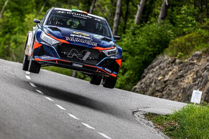 Rok Turk in Blanka Kacin (hyundai i20 rally2), letošnja državna podprvaka v reliju. | Foto: Uroš Modlic