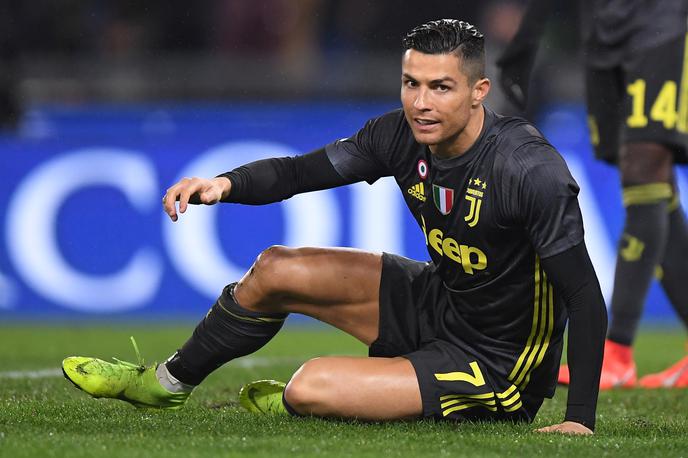 Cristiano Ronaldo | Cristiano Ronaldo je uspešno realiziral enajstmetrovko in Juventusu prinesel novo zmago. | Foto Reuters