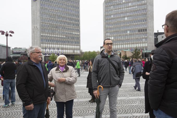 Protesta se je udeležil tudi nekdanji uslužbenec zavoda za blagovne rezerve Ivan Gale. | Foto: Bojan Puhek