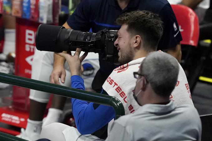 Luka Dončić se je med podaljškom zabaval po svoje.  | Foto: Guliverimage/Getty Images