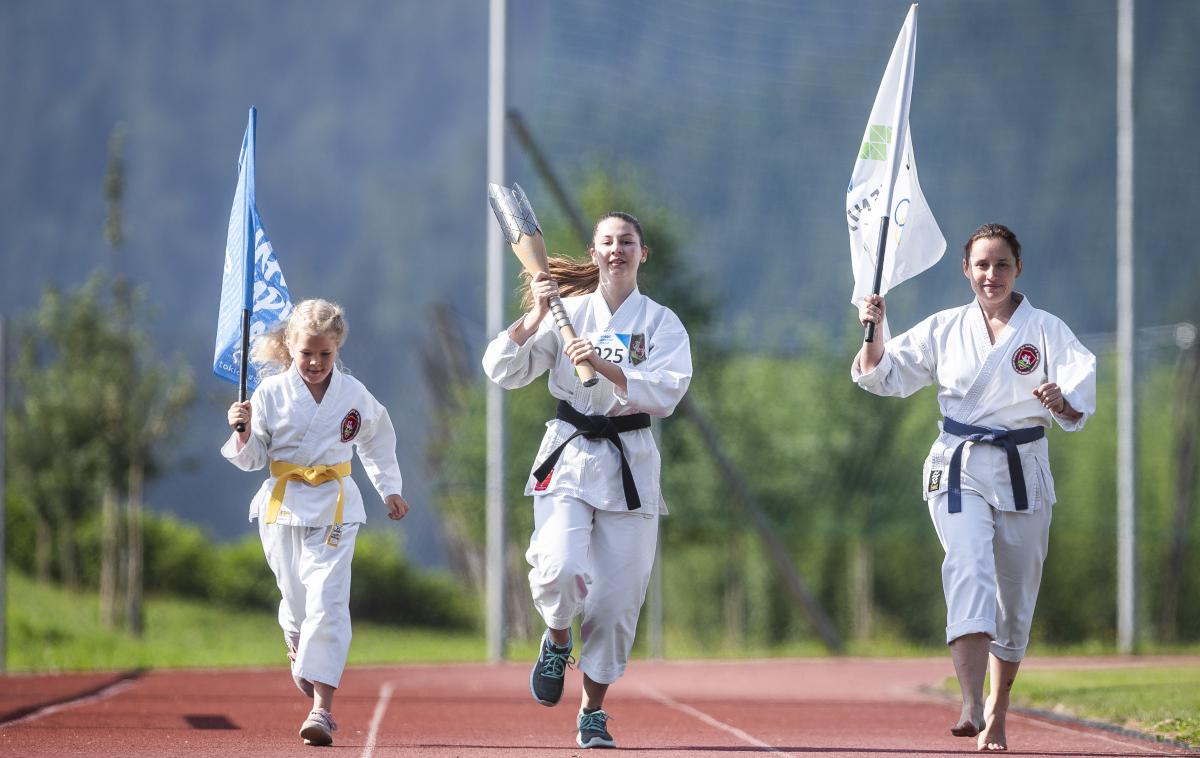 slovenska bakla | Foto Jure Banfi/OKS