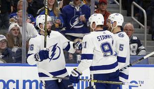 Tampa Bay Lightning suverena na derbiju v Torontu